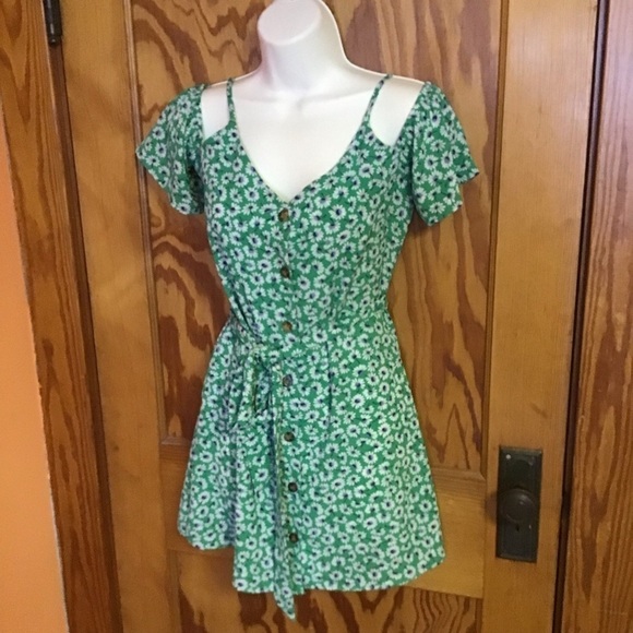 Soeechless Bright daisies cold shoulder mini dress - Picture 8 of 12